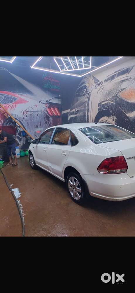Volkswagen Vento Petrol 2011