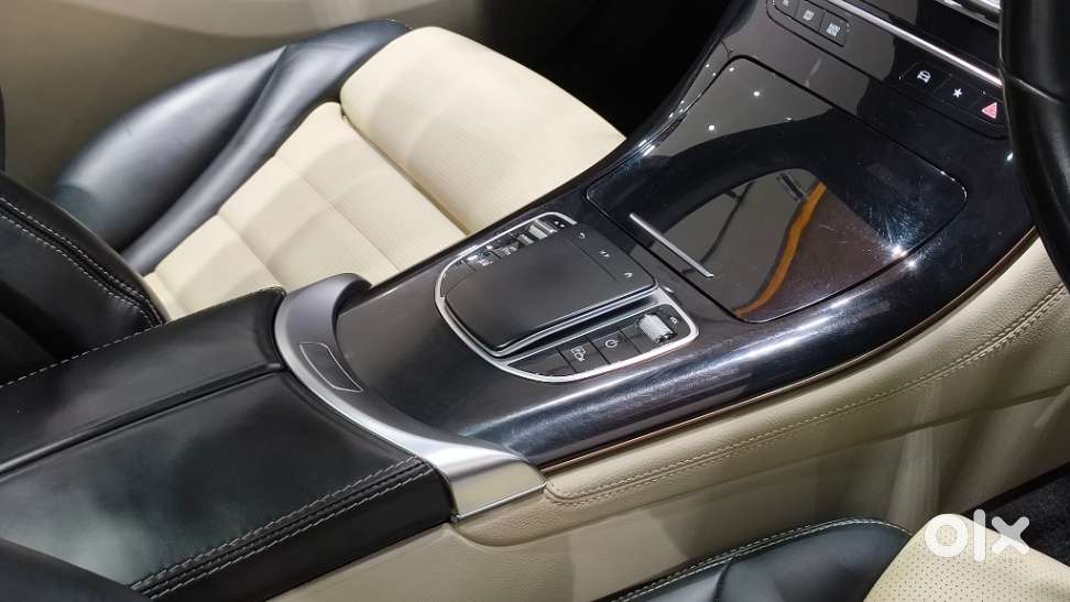 Mercedes-benz Eqc 400 4matic, 2021, Electric