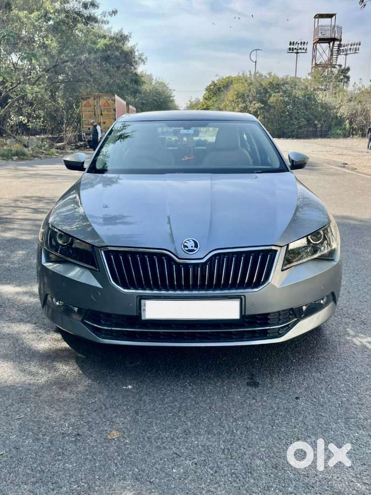 Skoda Superb 2.0 Tsi At L&k, 2019, Petrol