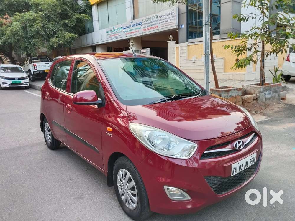 Hyundai I10 Sportz, 2016, Petrol