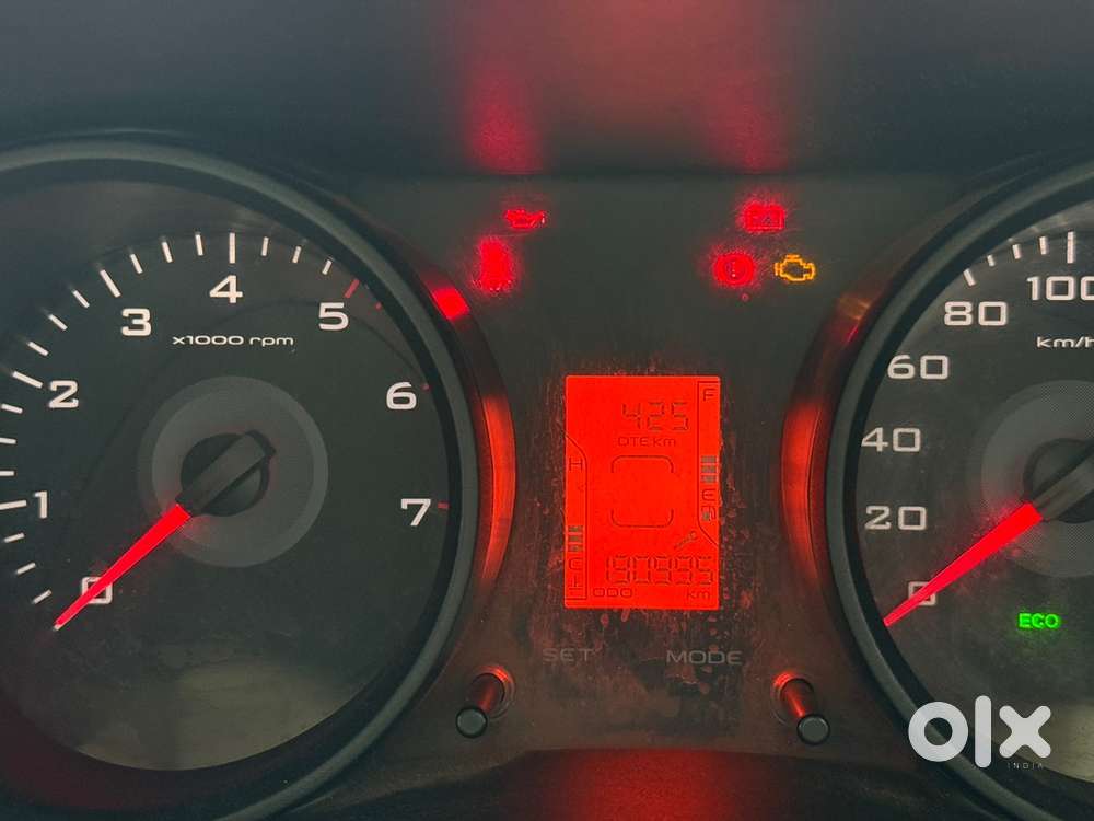 Mahindra Tuv 300 2016 Car