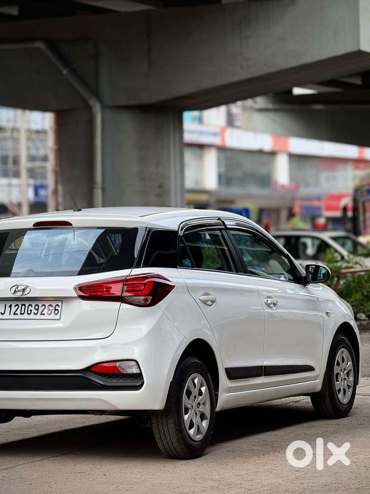 Hyundai I20 Magna 1.2 Mt, 2018, Petrol