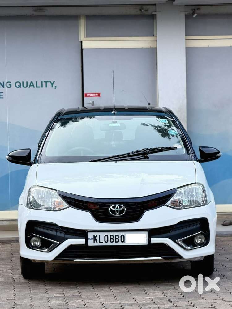 Toyota Etios Liva Vxd Dual Tone, 2018, Diesel