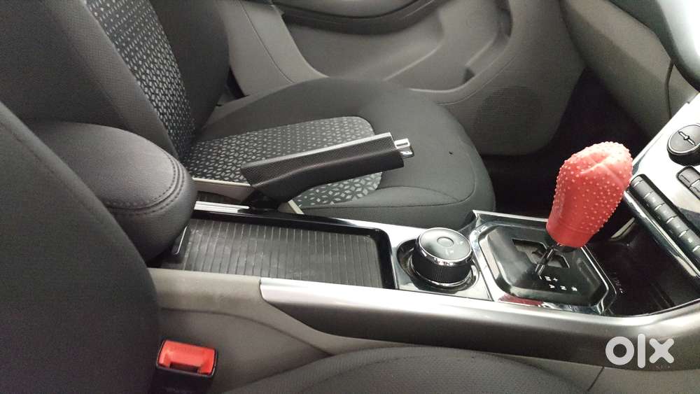 Tata Nexon 1.5 Revotorq Xza Plus Dualtone, 2018, Diesel