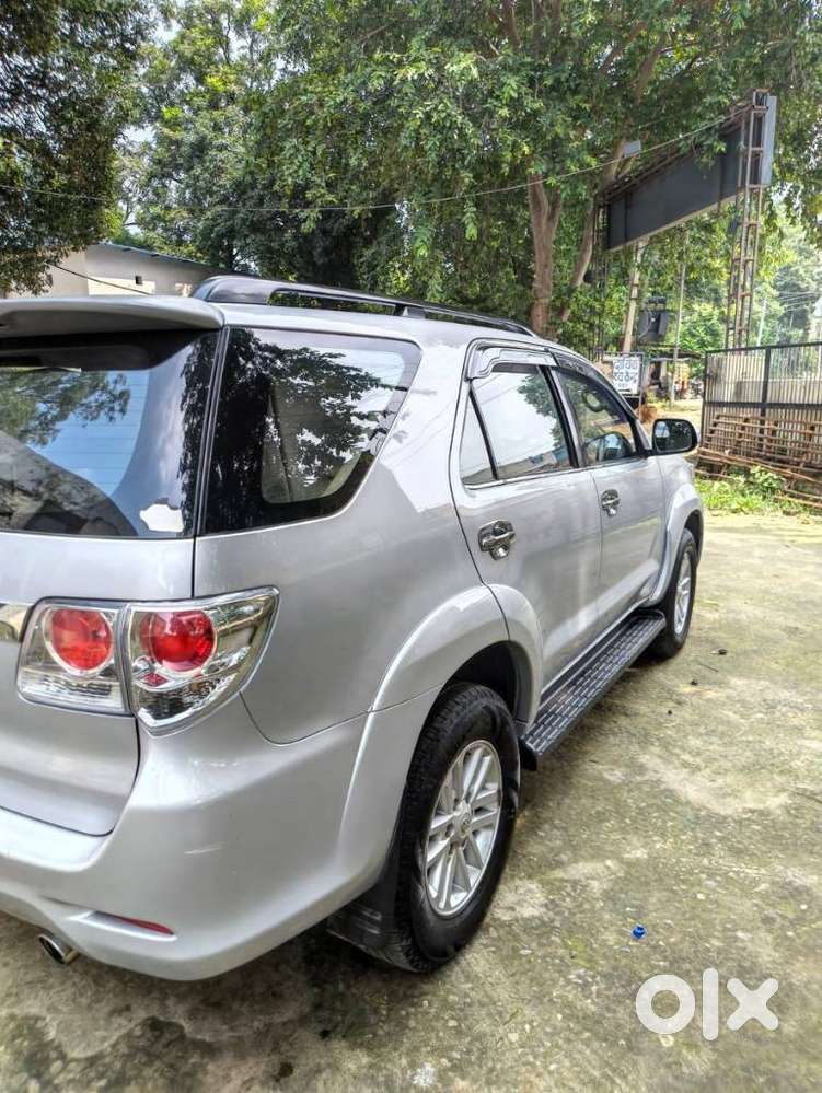 Toyota Fortuner 4x4 Mt, 2015, Diesel