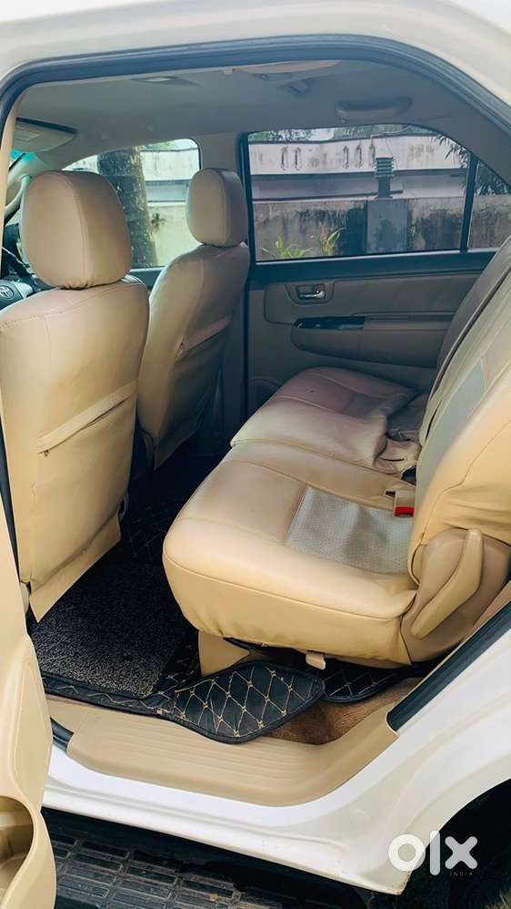 Toyota Fortuner Diesel 2012