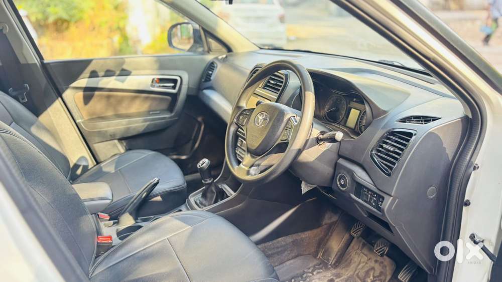 Toyota Urban Cruiser 1.5 High Grade Mt, 2022, Petrol