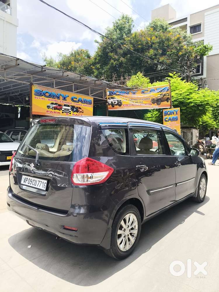 Maruti Suzuki Ertiga Zxi Shvs, 2013, Diesel