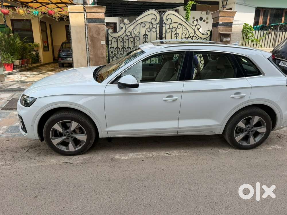 Audi Q5 Technology 2024  8,000 Km  First Owner  5-year Warranty