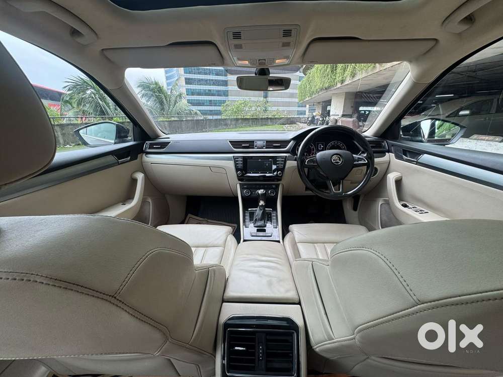 Skoda Superb Style 1.8, 2016, Petrol