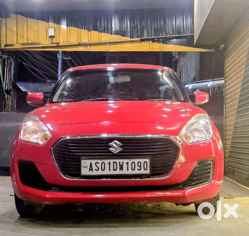 Maruti Suzuki Swift Vxi + Manual, 2018, Petrol