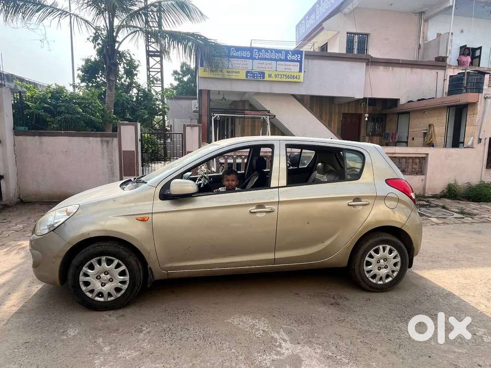 Hyundai I20 Magna Petrol 2010