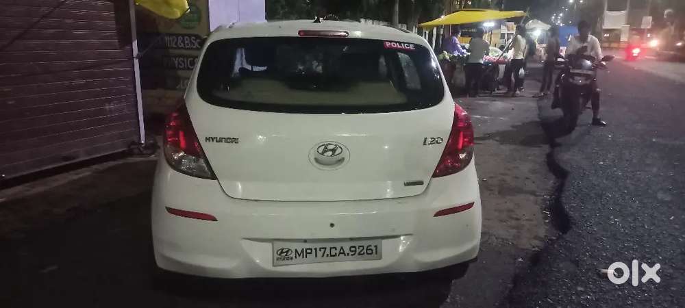Hyundai I20 2013 Petrol 65000 Km D Riven