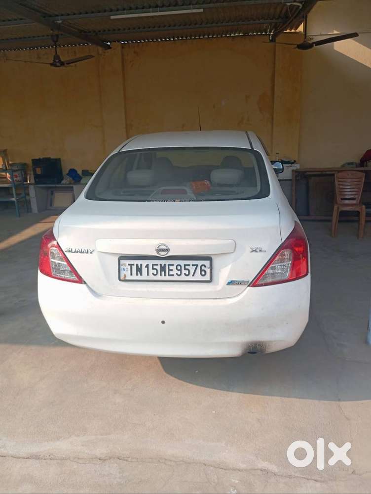 Nissan Sunny 2014 Diesel 78000 Km Driven