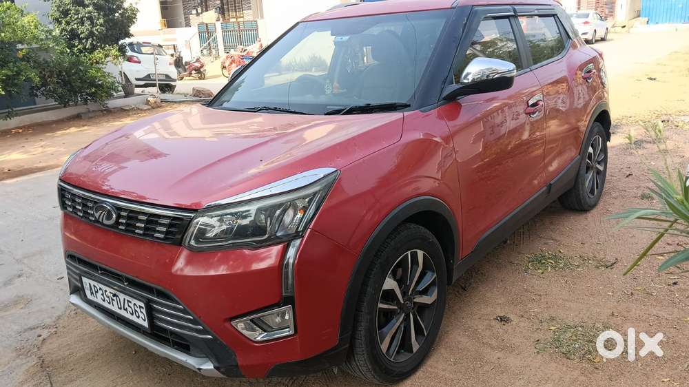 Mahindra Xuv300 W8 Option, 2020, Petrol