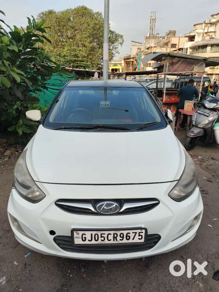 Hyundai Verna 1.6 Sx 2011