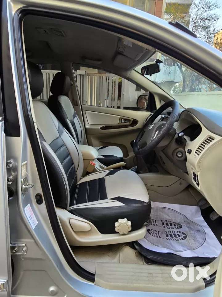 Toyota Innova 2.5 Vx 8 Str, 2014, Diesel