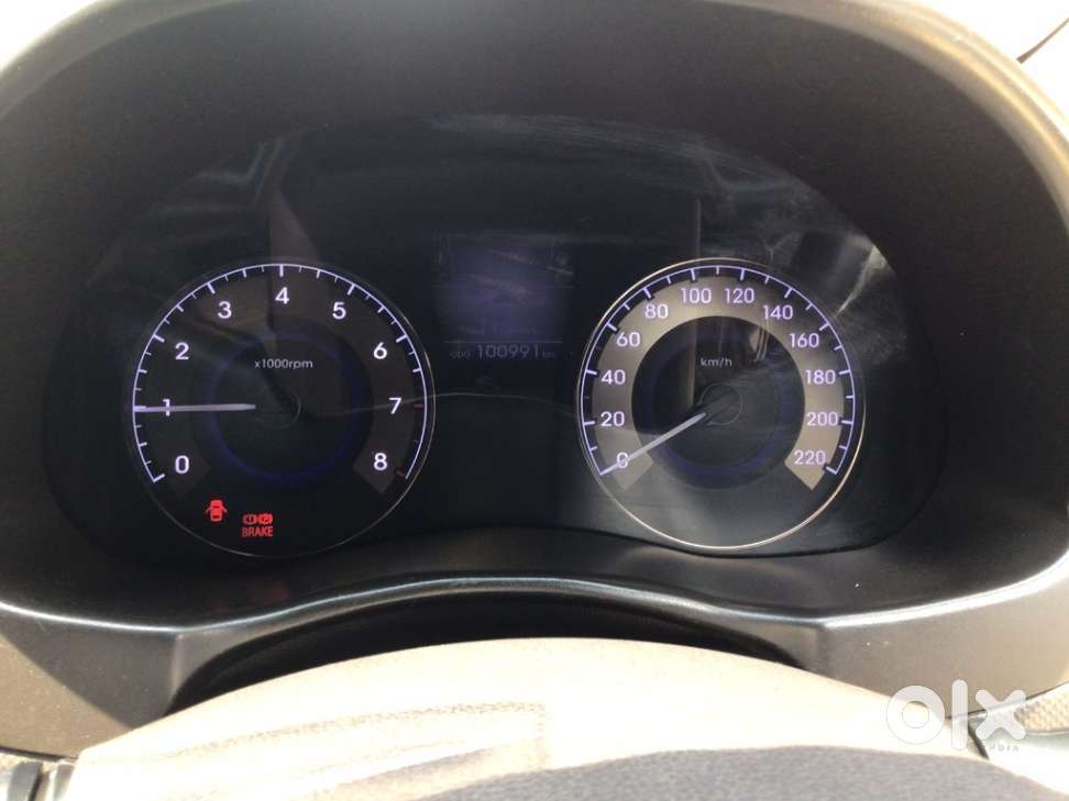 Hyundai Verna Vtvt 1.6 Sx, 2013, Petrol