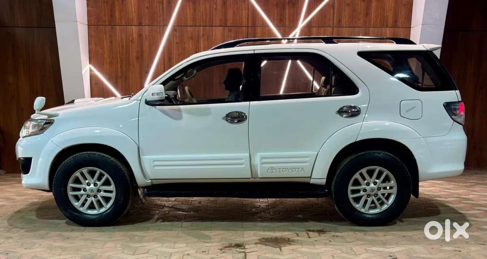 Toyota Fortuner, 2012, Diesel