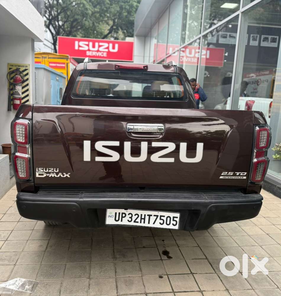 Isuzu V-cross 2017 Diesel 75000 Km Driven