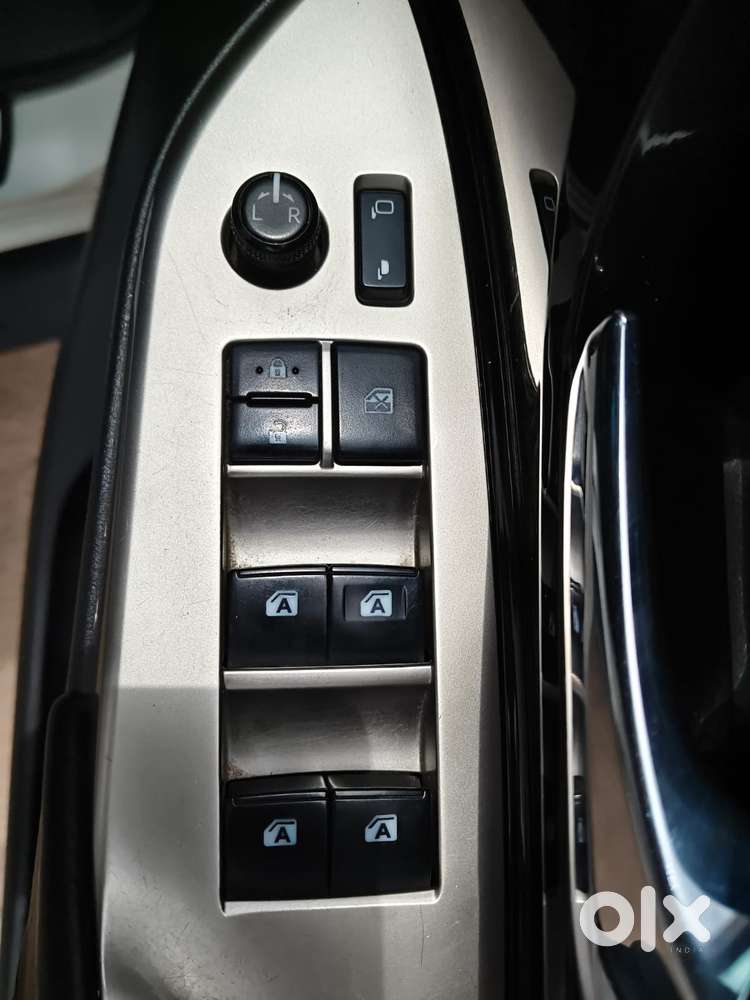 Toyota Innova Crysta 2.4 Z 7 Str, 2018, Diesel