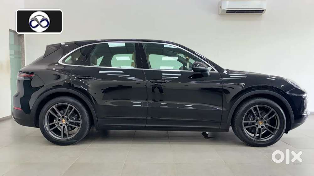 Porsche Cayenne, 2023, Petrol