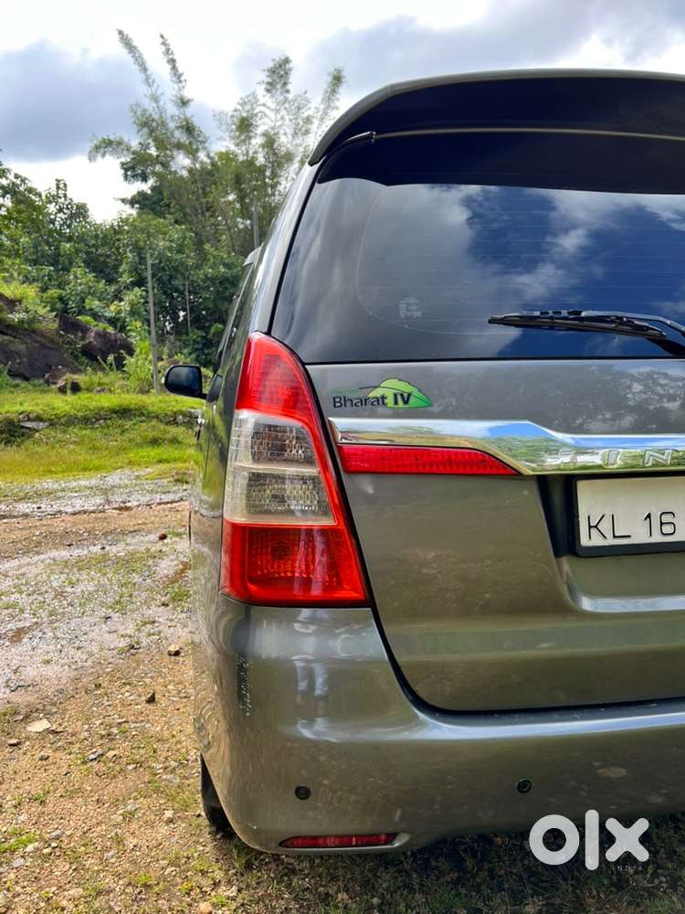 2013 Toyota Innova Diesel Manual 7 Seater