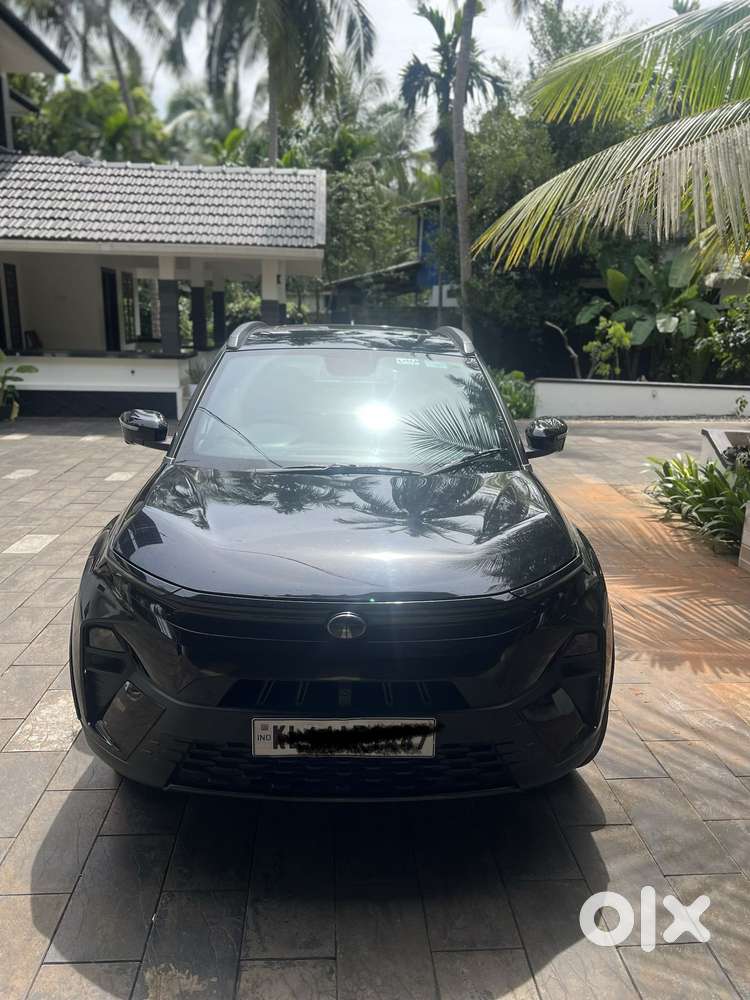 Tata Nexon Creative Plus 1.2 Petrol 6mt Dark Edition, 2024, Petrol
