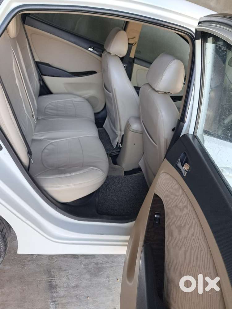Hyundai Fluidic Verna 2013