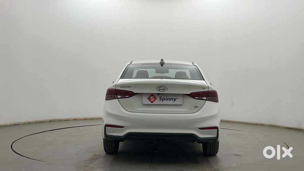 Hyundai Verna [2015-2017] Fluidic 4s 1.6 Crdi Sx (o) At, 2017, Petro..