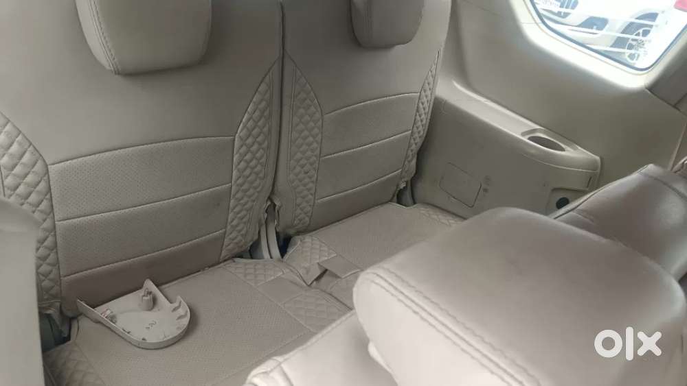Maruti Suzuki Ertiga 1.5 Vxi, 2022, Petrol