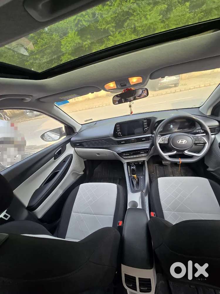 Hyundai  I20 Sportz Optional Automatic Sunroof 2024 Petrol