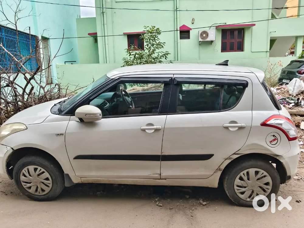 Maruti Suzuki Swift 2016 Vxi Cng