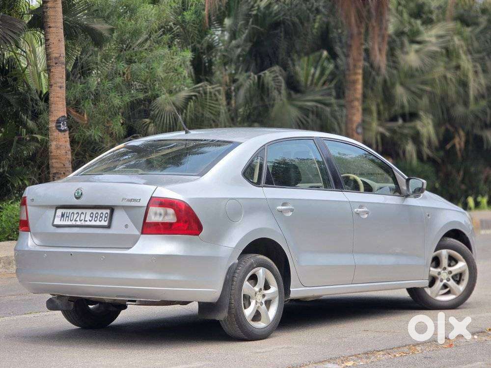 Skoda Rapid 1.5 Elegance Tdi Mt, 2012, Diesel