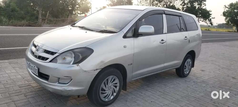 Toyota Innova 2007 Diesel Well Maintained