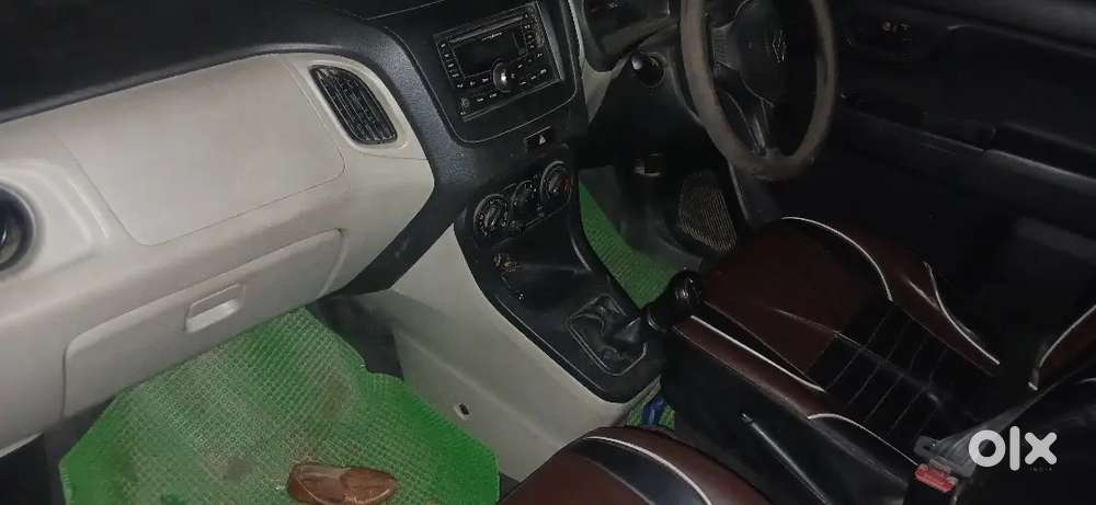 Good Condition Single Hand Car Lucknow Number