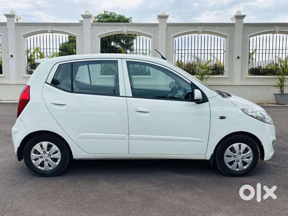 Hyundai I10 Sportz 1.1l, 2012, Petrol