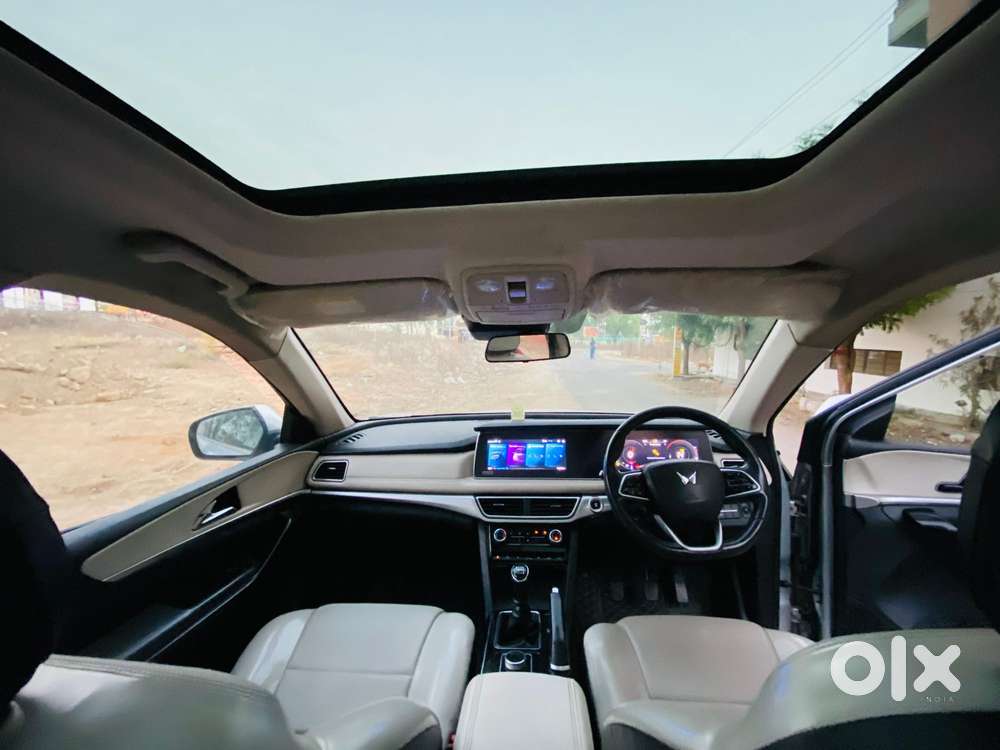Mahindra Xuv700 2.2 Ax 7 Diesel Mt Str, 2022, Diesel