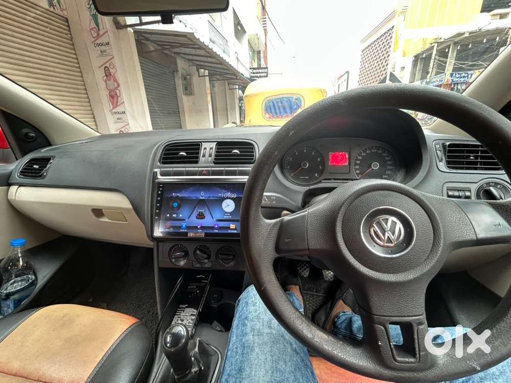 Volkswagen Polo Petrol 2011 Dec