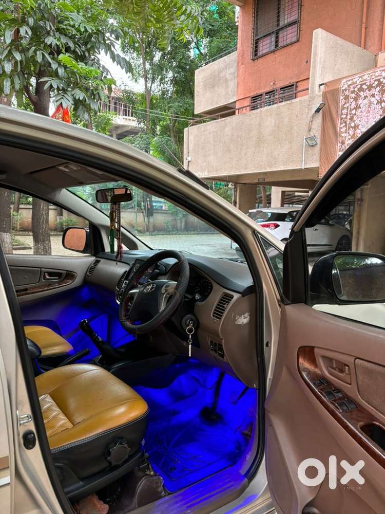 Toyota Innova Diesel Manual 2015 Year