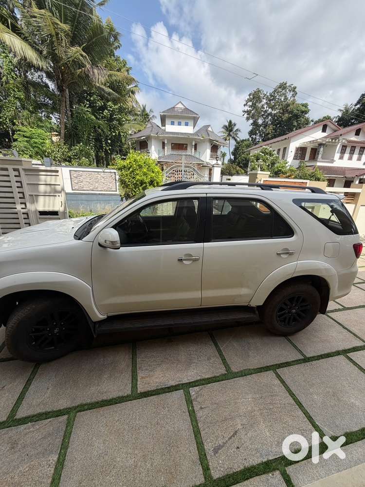 Toyota Fortuner Diesel 2015