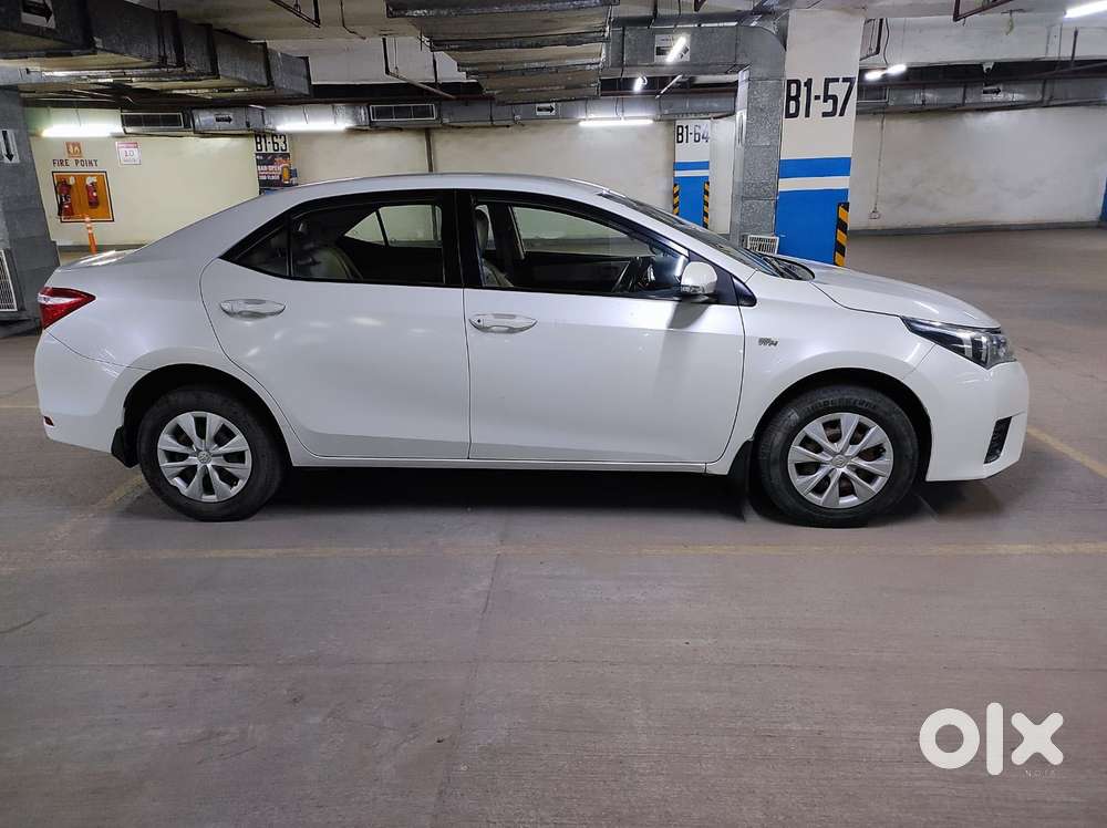 Toyota Corolla Altis 1.8 J Plus, 2015, Petrol