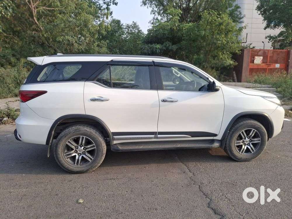 Toyota Fortuner 4x2 At 2.8 Diesel, 2018, Diesel