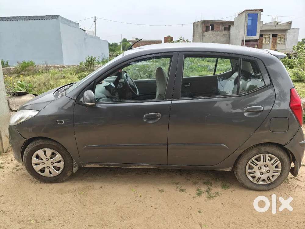 Hyundai I10 Sportz 2012