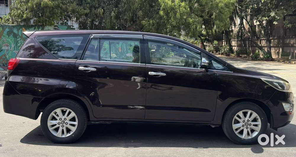 Toyota Innova Crysta 2.4 Vx Mt 8s, 2016, Diesel