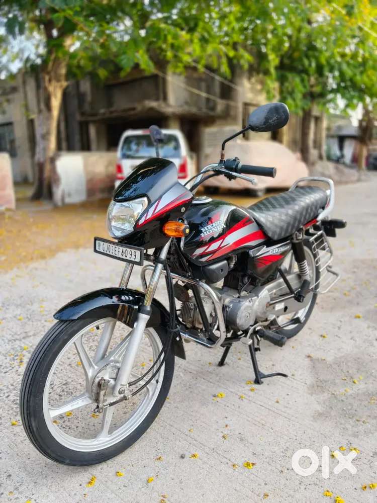 HERO HONDA CD DILAX BS3 - Motorcycles in Yagnik Road, Rajkot