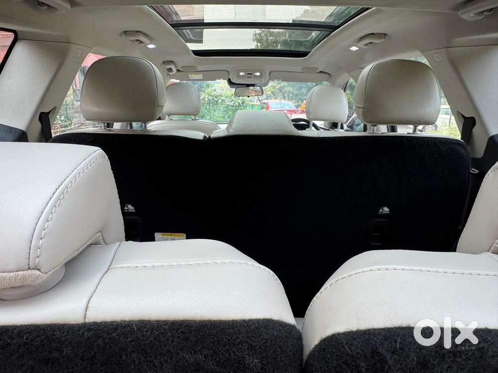 Mahindra Xuv700 2.2 Ax 7 Diesel At Luxury Pack Str, 2023, Diesel