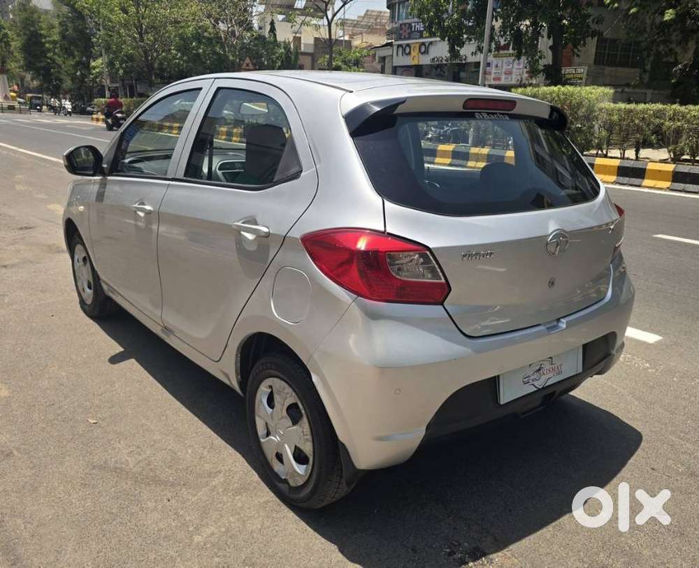 Tata Tiago 1.2 Revotron Xt, 2017, Petrol