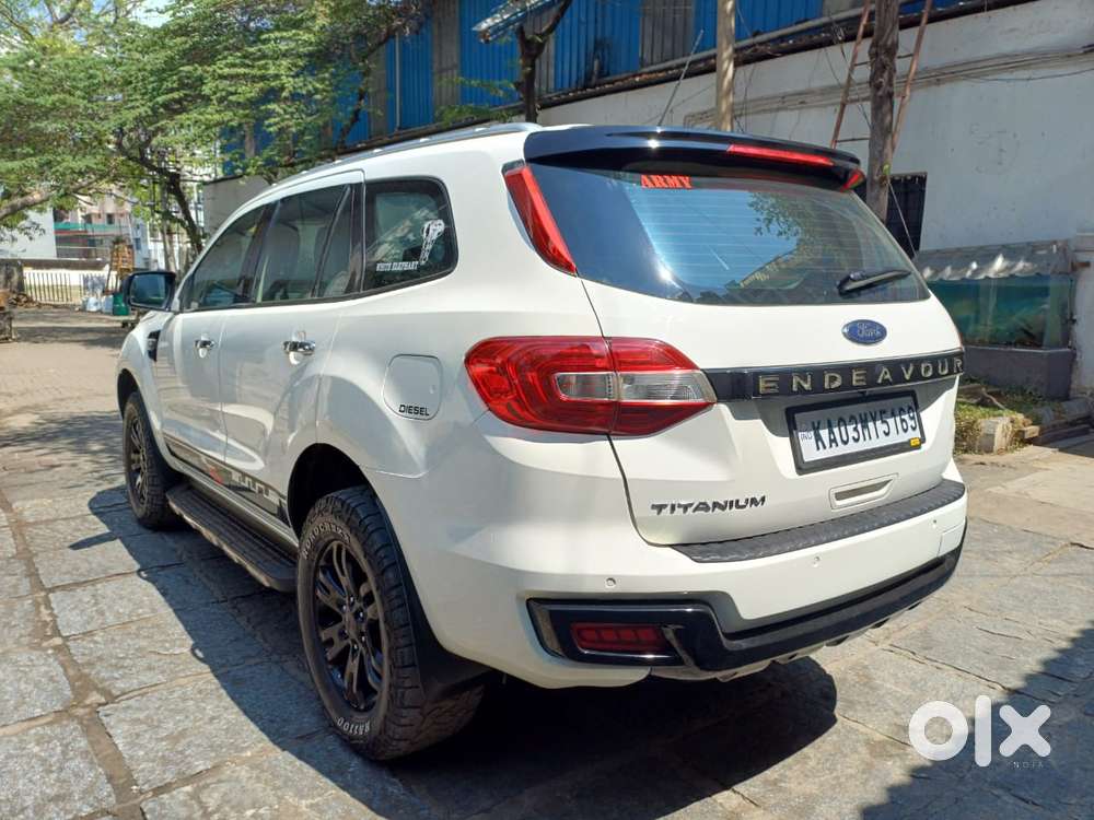 Ford Endeavour 3.2 Titanium At 4x4, 2016, Diesel