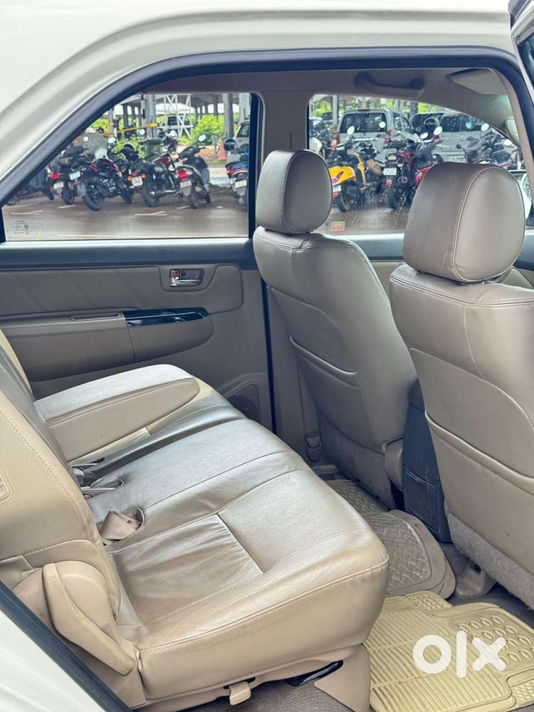 Toyota Fortuner 2013 Low Km